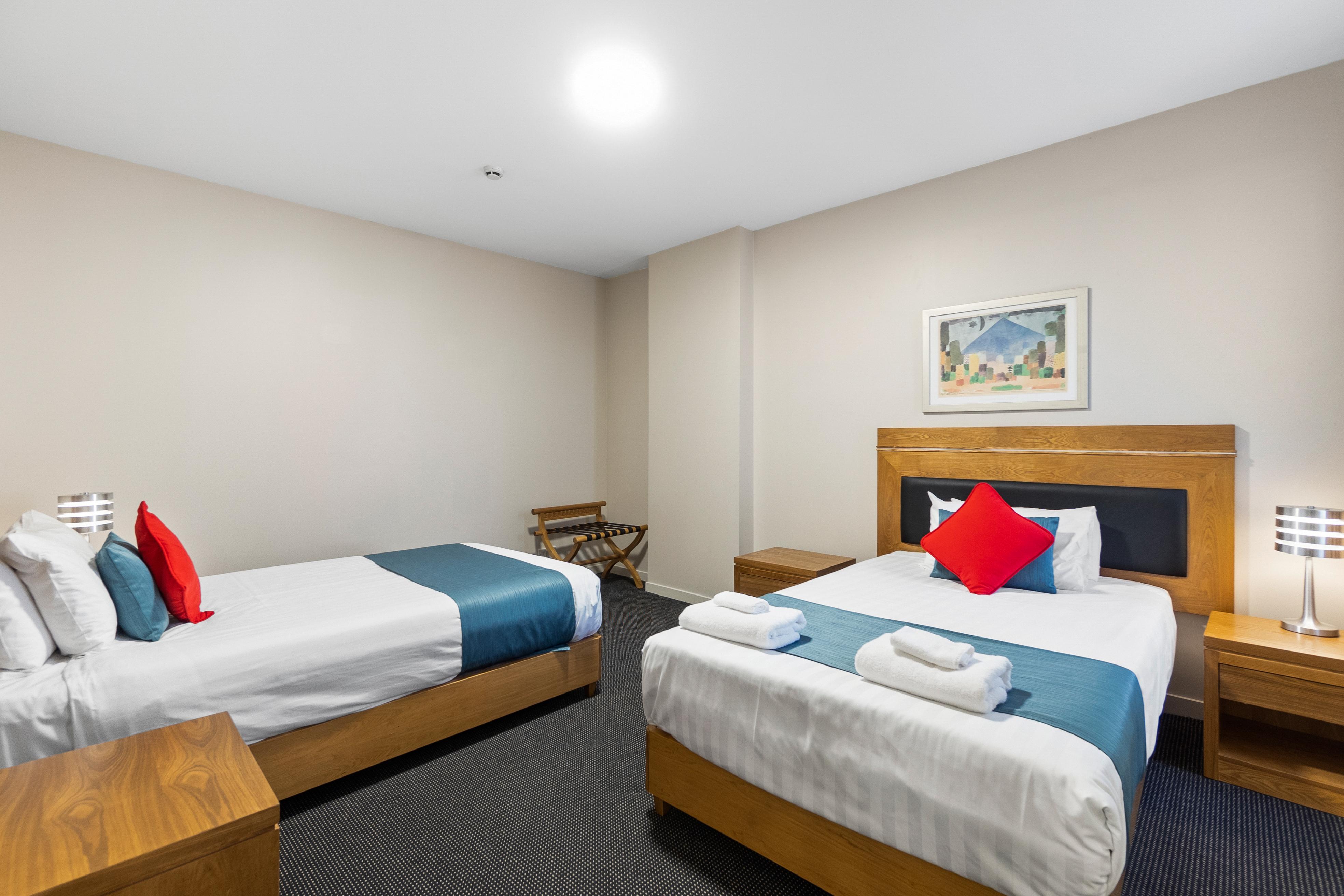 Ramada By Wyndham, Hamilton City Center Dış mekan fotoğraf