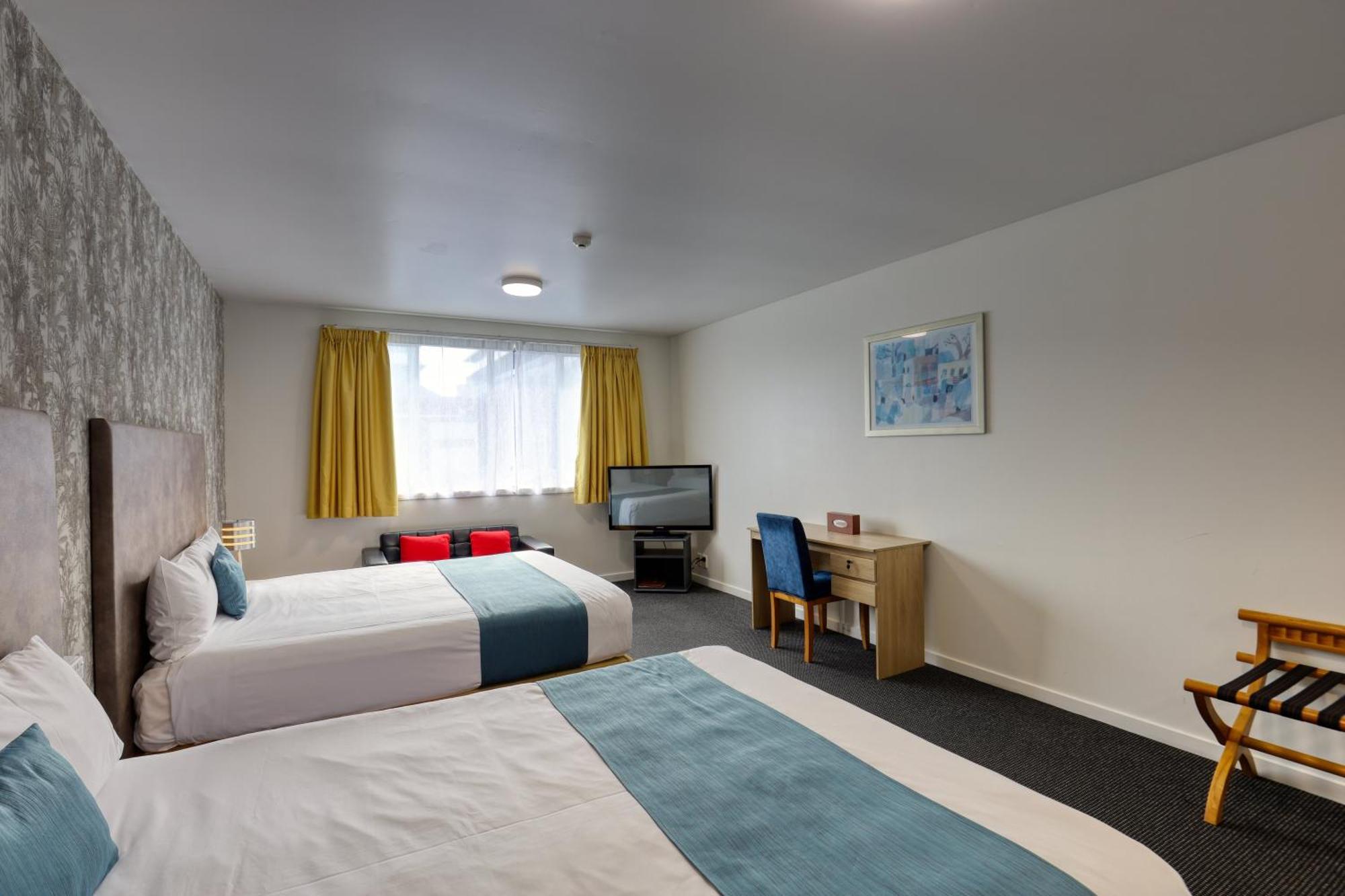 Ramada By Wyndham, Hamilton City Center Dış mekan fotoğraf