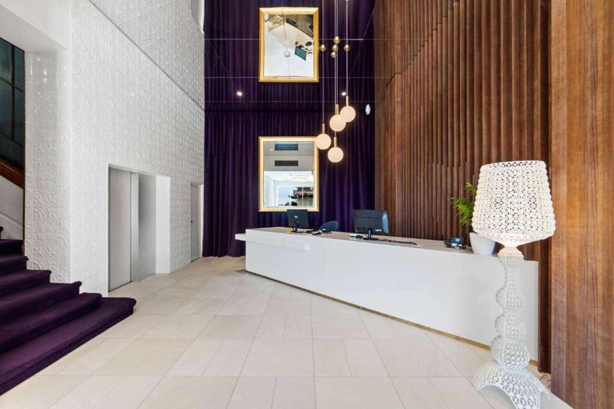 Ramada By Wyndham, Hamilton City Center Dış mekan fotoğraf