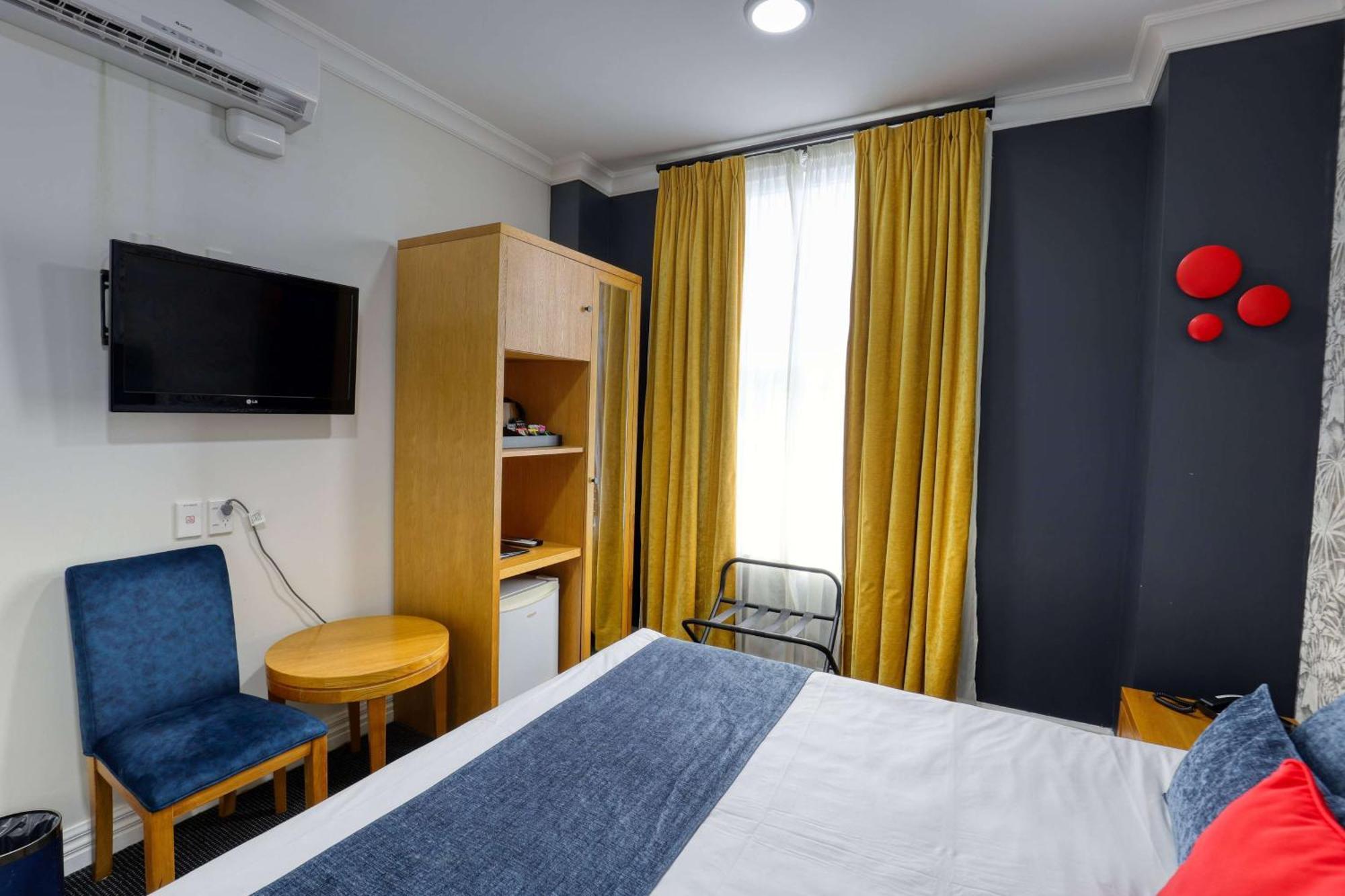 Ramada By Wyndham, Hamilton City Center Dış mekan fotoğraf